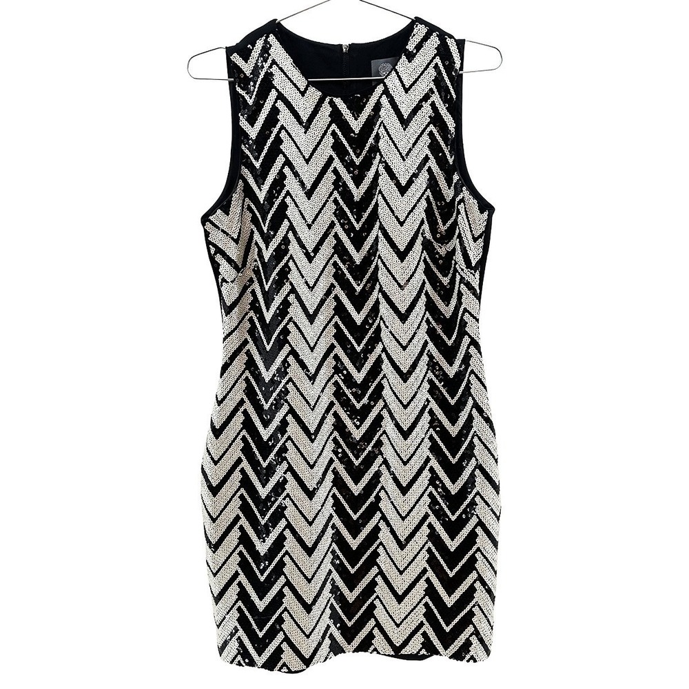 VINCE CAMUTO Chevron Sequin Sheath Cocktail Dress • 8 • black white • glam party